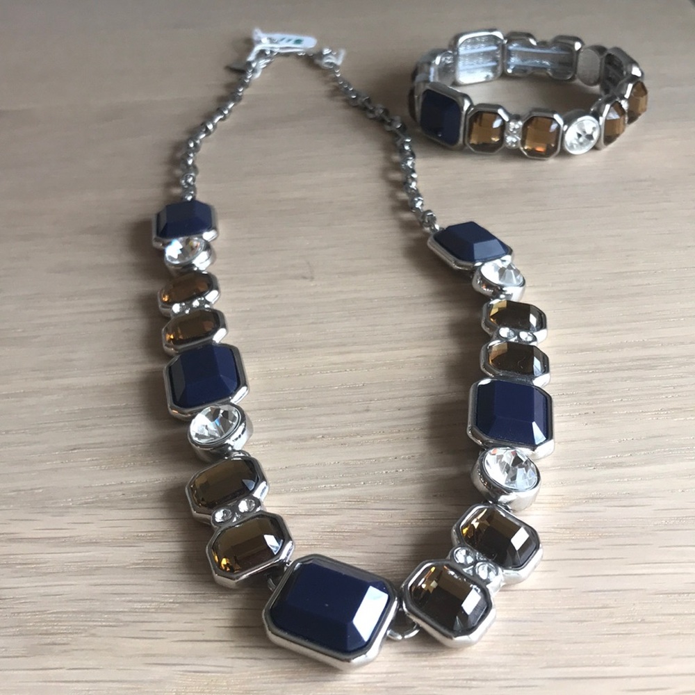 Lia Sophia necklace and bracelet set